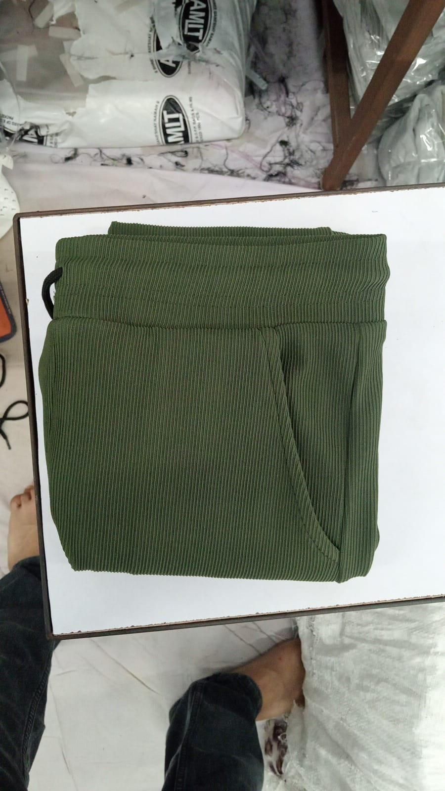 Casual Black & Green Pants Set