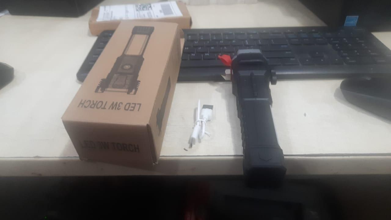 Portable LED Rechargeable Torch Flashlight