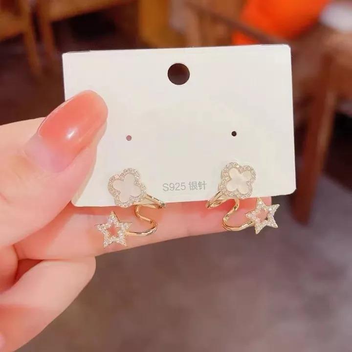 Leaf Clover Earrings